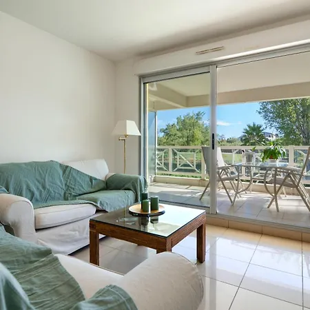 Evasion Au Bord De La Siagne A * 망들리유 라 나플